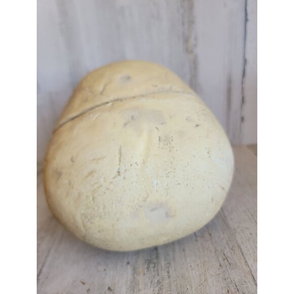 Foam skull looking eyes animated Halloween prop decor - Picture 11 of 13